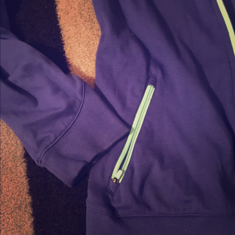 Nike Jacket - image 3
